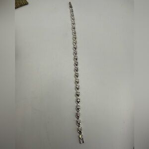 Vintage Avon Silver V-Link Rhinestone Bracelet 8”